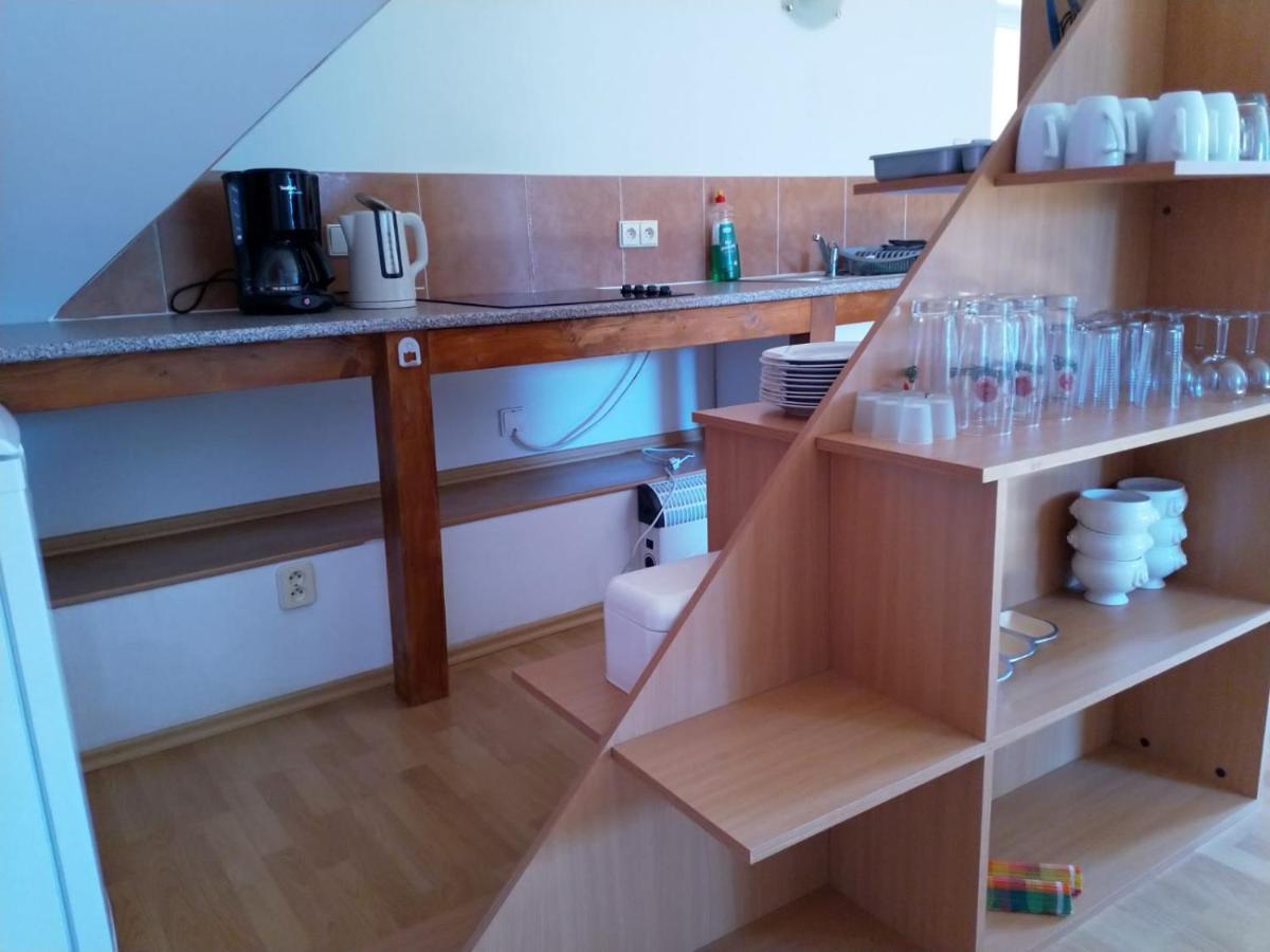 Camping & Guest House Pliskovice Mirovice Eksteriør billede