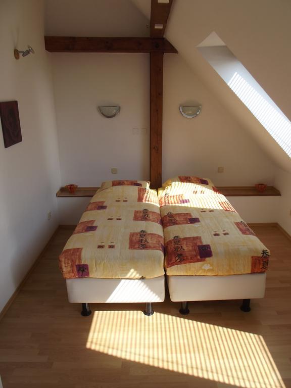 Camping & Guest House Pliskovice Mirovice Eksteriør billede